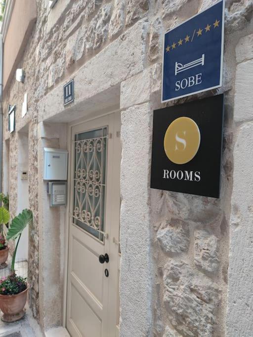 S-Rooms Šibenik Eksteriør billede