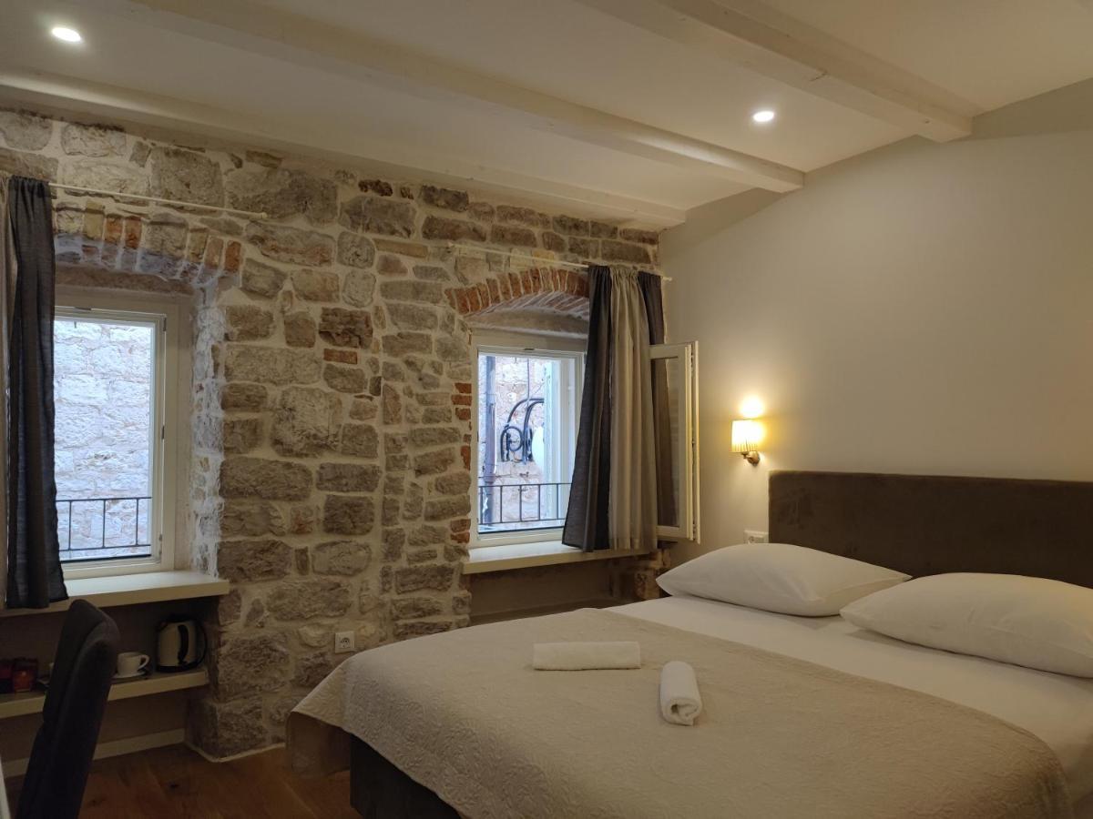S-Rooms Šibenik Eksteriør billede