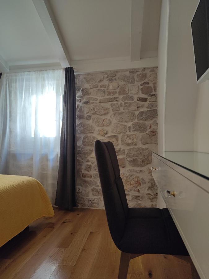S-Rooms Šibenik Eksteriør billede
