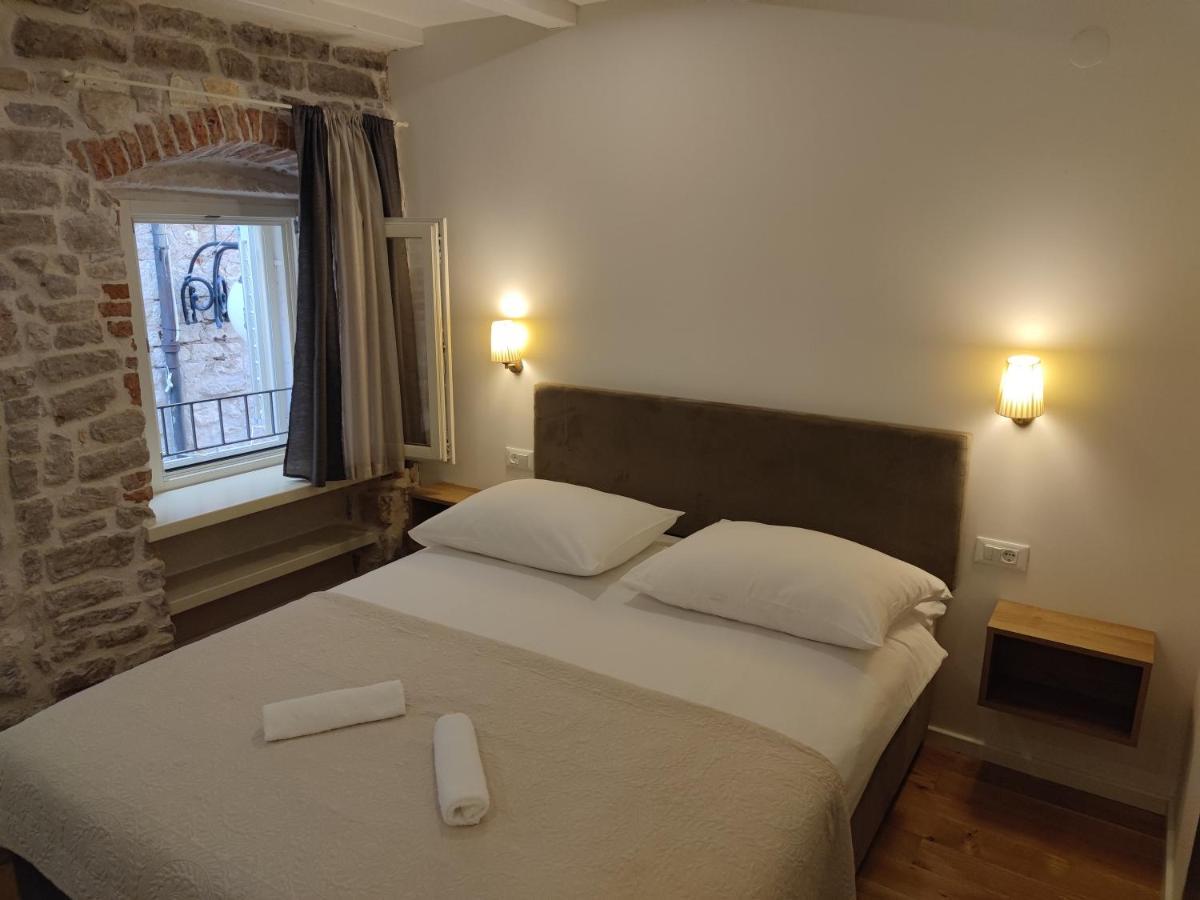 S-Rooms Šibenik Eksteriør billede